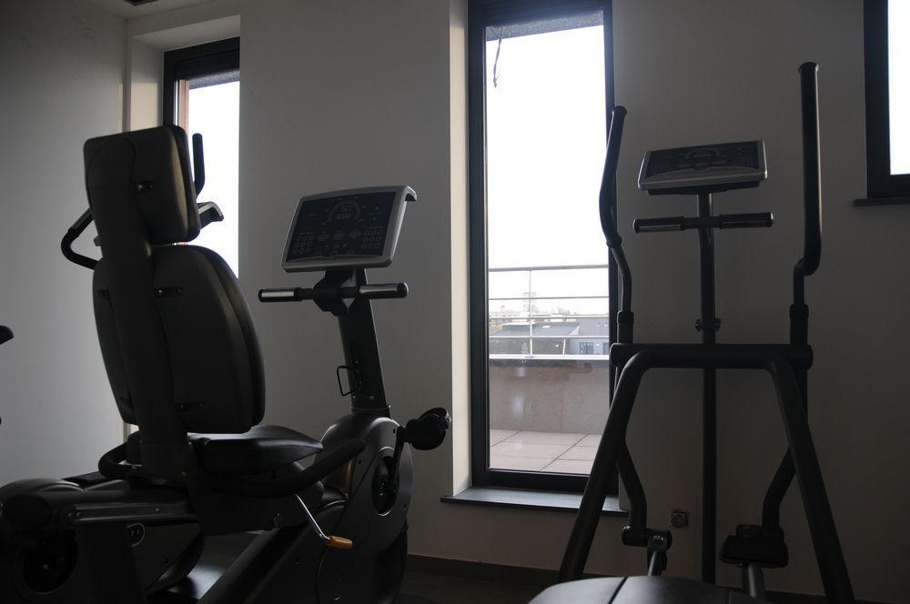 Tower 4*